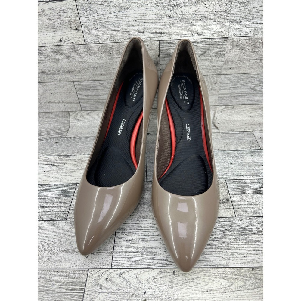 Rockport Total Motion Taupe Patent Leather Pointed Toe Pumps BX2837 Women Sz 8.5